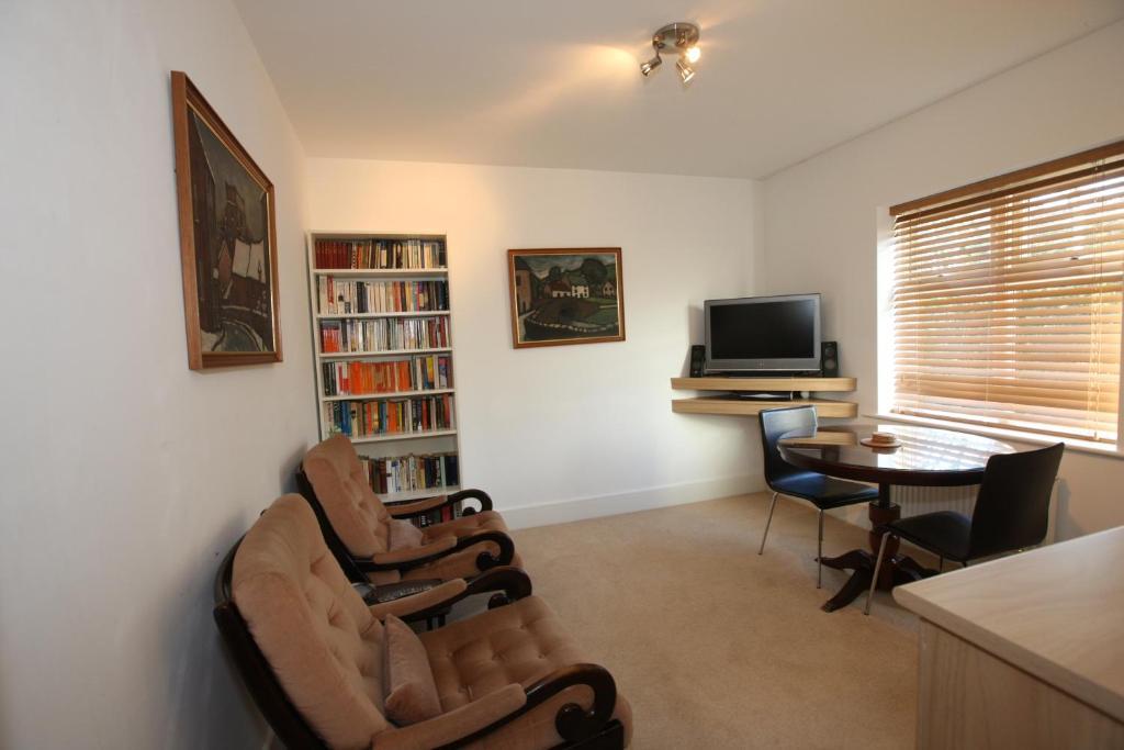 2 The Rocklands Bed & Breakfast Birkenhead Room photo